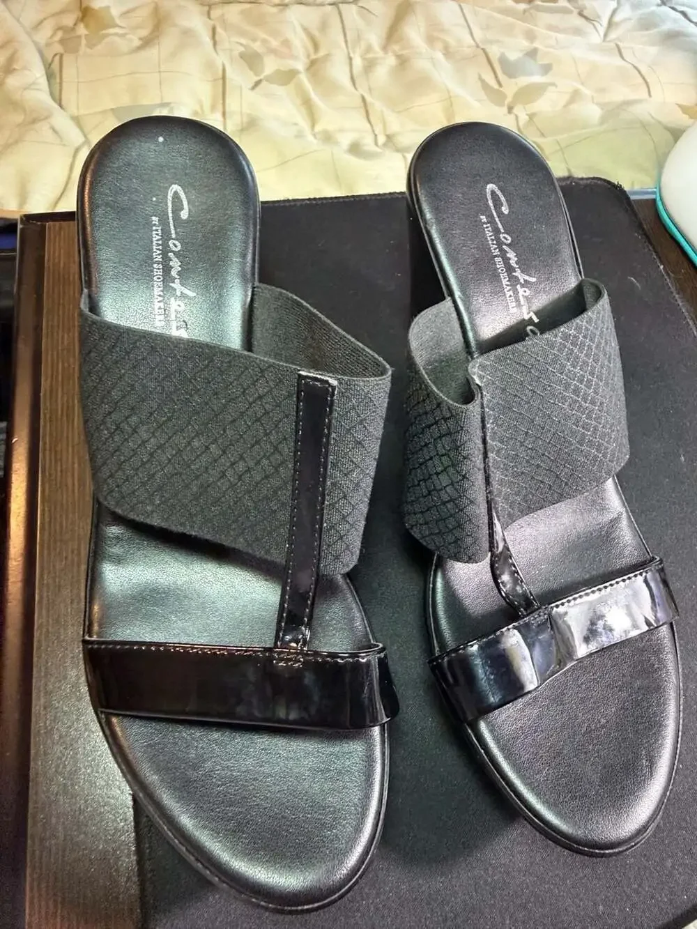 Contesa Italian Shoemakers Black Wedge Sandals Size 40